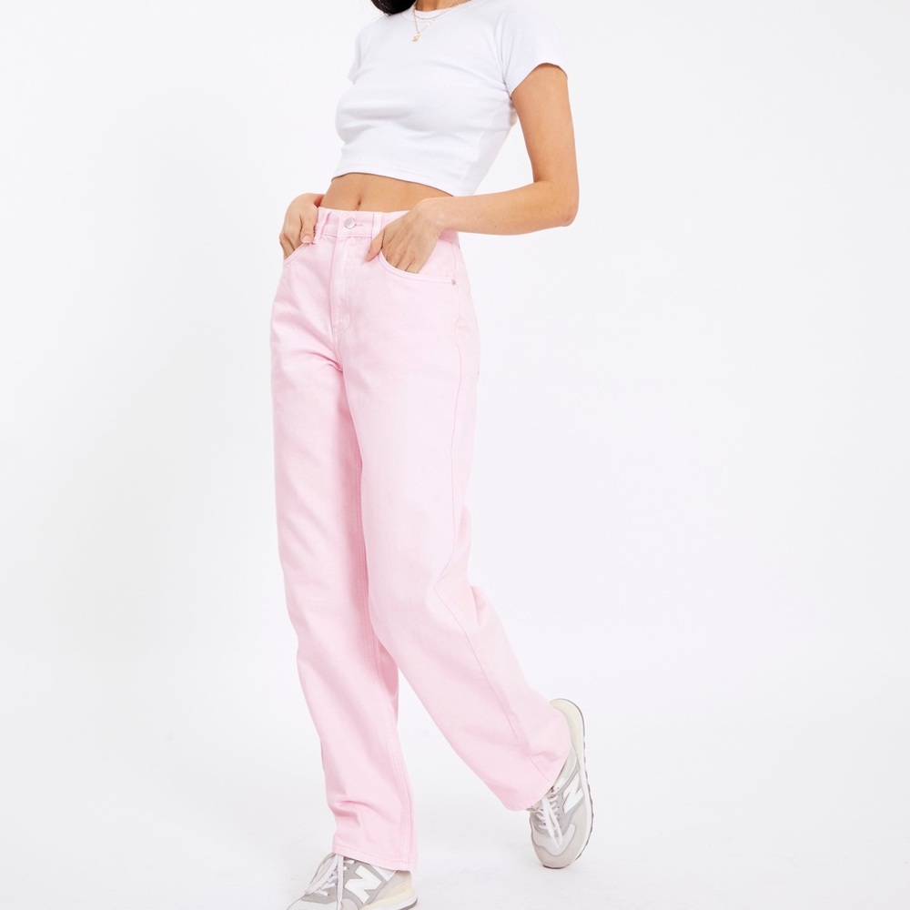 pink jeans